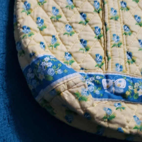 Vera Bradley Retired Katherine Tote (Spring 2004) - Picture 2 of 15